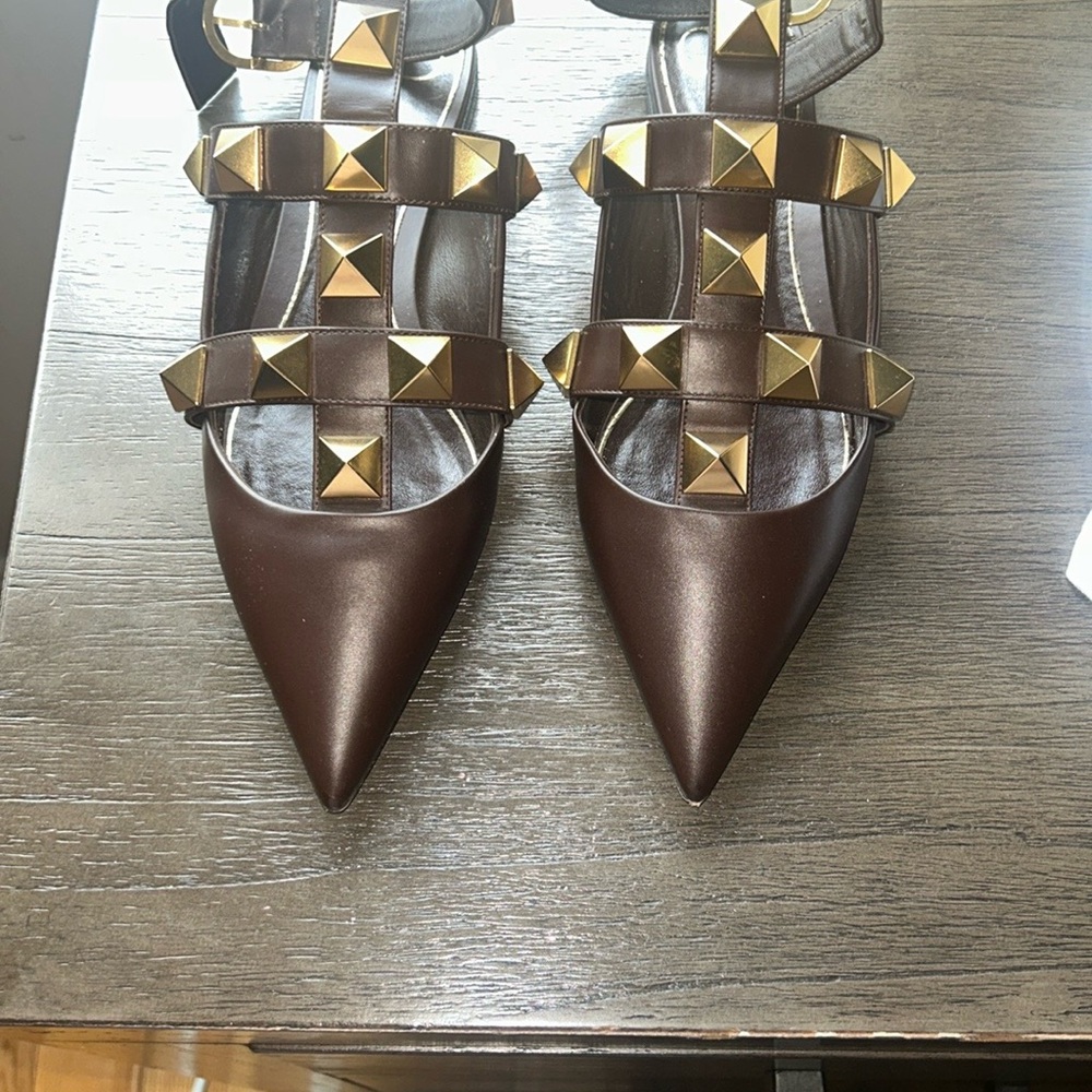 Valentino Roman Rockstud Flats - Picture 4 of 7